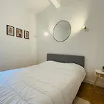 L\'Horreum Appartement Proche Des Halles Wifi